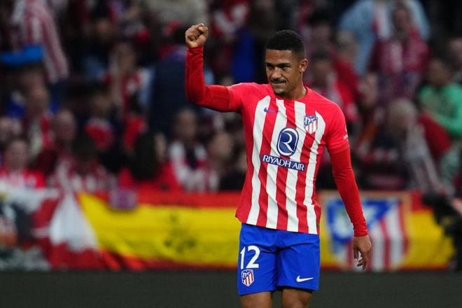 里程碑，利諾完成個人在西甲聯(lián)賽的第100場比賽