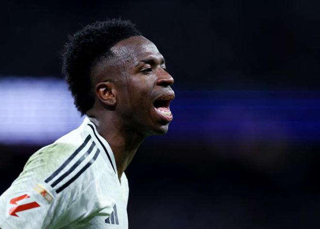 馬卡：維尼修斯團隊要求3000萬歐薪資，續(xù)約談判目前已暫停