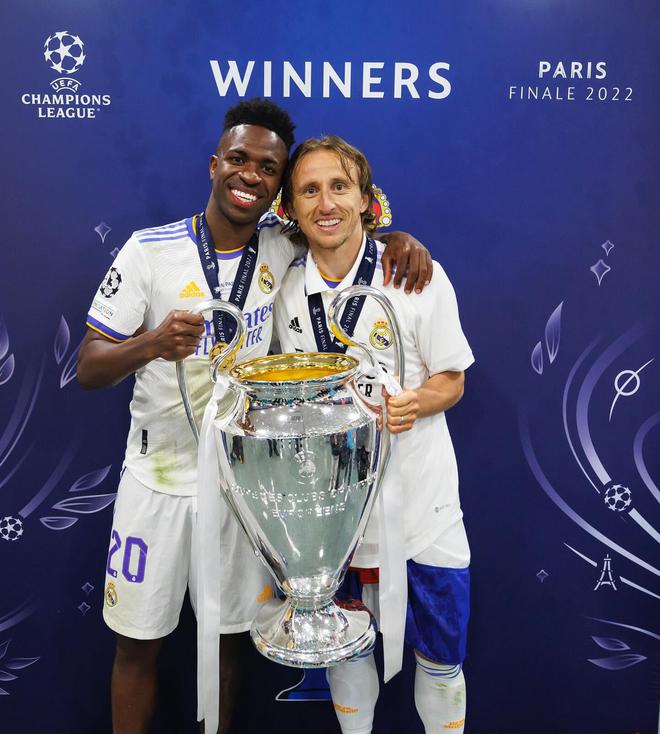 維尼修斯告別莫德里奇：我會想念你的，謝謝你，大師