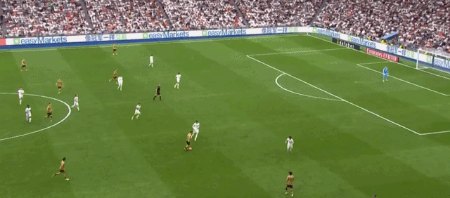 對(duì)皇馬7次過(guò)人！久保建英底線生吃塞巴略斯+多次過(guò)掉弗蘭-加西亞