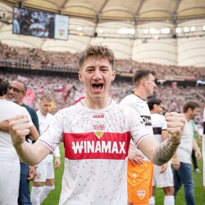 馬卡：皇馬有意斯圖加特中場施蒂勒，與回購帕斯的交易無關