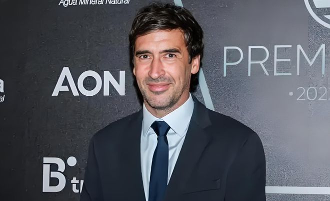 勞爾發(fā)表告別信:感謝皇馬的每一個(gè)人,堅(jiān)信自己終有一天會(huì)回來(lái) 勞爾發(fā)表告別信:感謝皇馬的每一個(gè)人,堅(jiān)信自己終有一天會(huì)回來(lái)