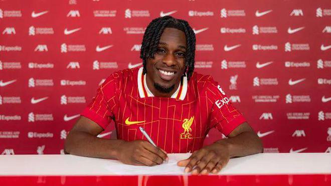 他來了，TA走了，還有人在樹上