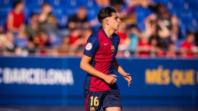 提拔小將？每體：托尼-費(fèi)爾南德斯將隨巴薩一線隊(duì)訓(xùn)練