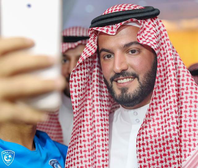 世俱杯踢皇馬！沙特土豪掃貨：計(jì)劃7天拿下4人，投入2.1億