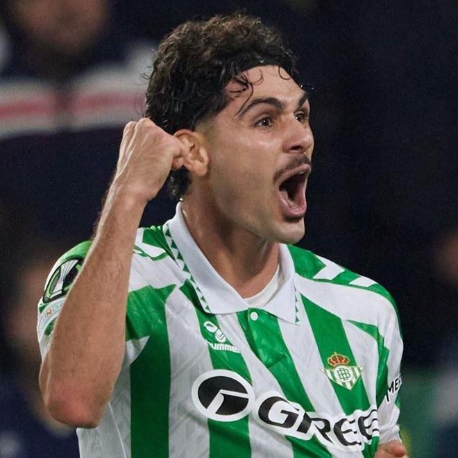 記者：卡多索優(yōu)先考慮加盟馬競(jìng)，馬競(jìng)只差500萬(wàn)歐即可完成簽約