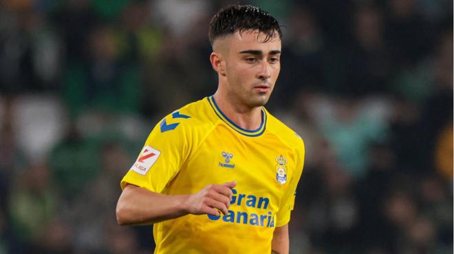 記者：比利亞雷亞爾即將從拉斯帕爾馬斯簽下莫里羅，簽約至2026年