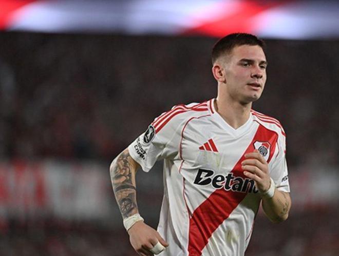 皇馬官宣4500萬歐簽17歲阿根廷國腳 短短26天砸1.15億歐連簽3強援