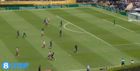 沒有人類了！索爾洛特門前半米空門打飛，西蒙尼場(chǎng)邊直接跪了！