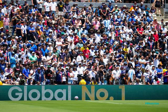 紅黃牌滿天飛！世俱杯火爆一戰(zhàn)，馬競狂吃7黃1紅難阻4球潰敗