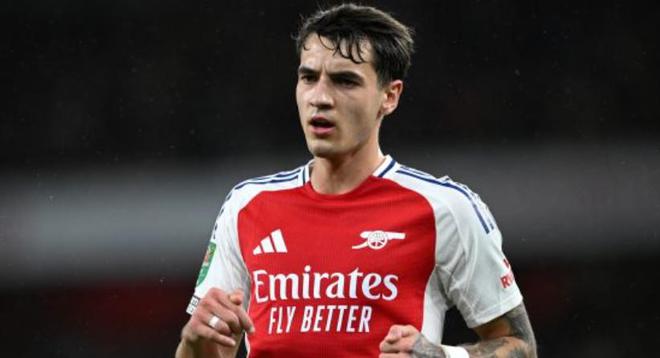 法媒：馬賽正密切關注多個知名后衛，基維奧爾是其重要目標