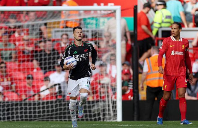 馬丁內(nèi)利：剛輸給巴黎就踢利物浦不是件容易事；球隊接受平局