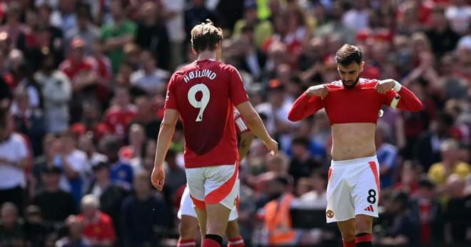 曼晚曼聯(lián)vs西漢姆聯(lián)評分：霍伊倫、B費等6人4分，阿馬德7分