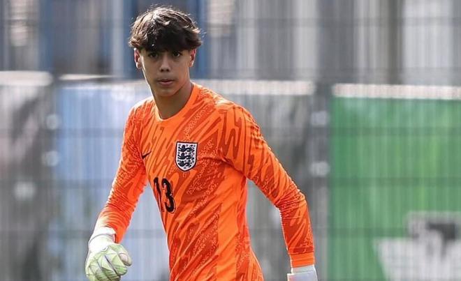 羅馬諾：阿森納125萬鎊報價切爾西16歲門將貝爾納爾被拒