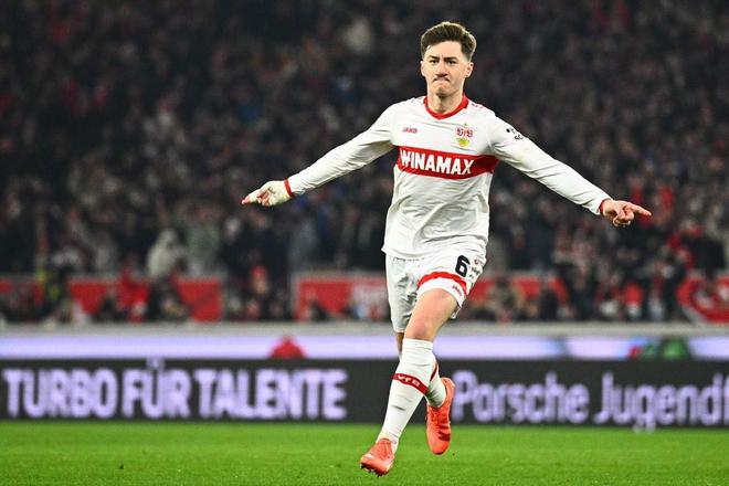 德天空：斯圖加特可買斷施蒂勒的解約條款；利物浦的傳聞無依據(jù)