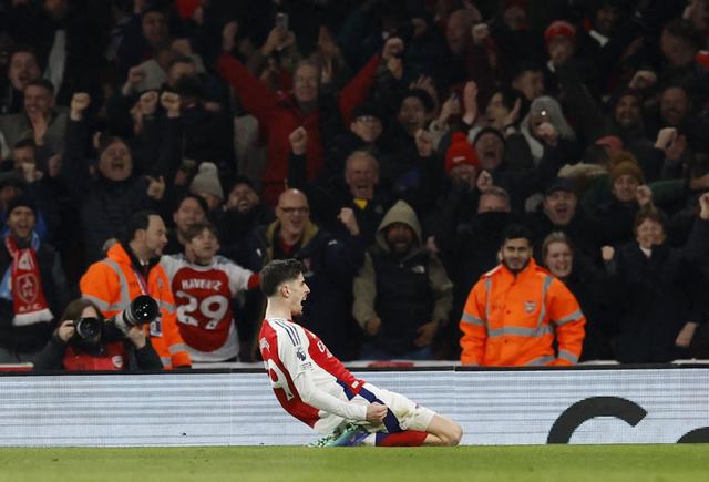 記者：哈弗茨、賴斯等4名球員已回歸訓(xùn)練，拉亞將改穿1號球衣