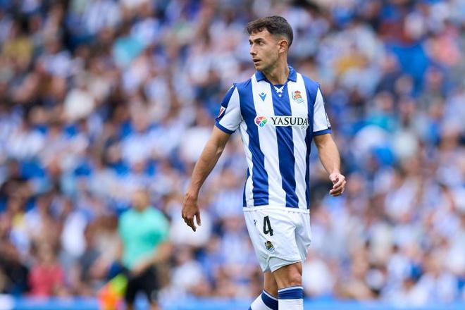 世體：伊馬諾用英語(yǔ)對(duì)祖比門(mén)迪開(kāi)玩笑，進(jìn)一步印證球員將前往英超