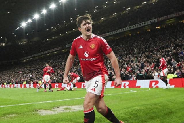 馬中鋒！郵報記者吐槽：如今我甚至考慮一開場就讓馬奎爾頂在鋒線