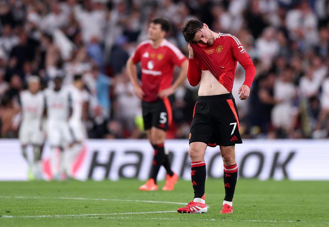 曲線救魔戰(zhàn)略失敗，曼聯(lián)未能連續(xù)三年贏得獎杯