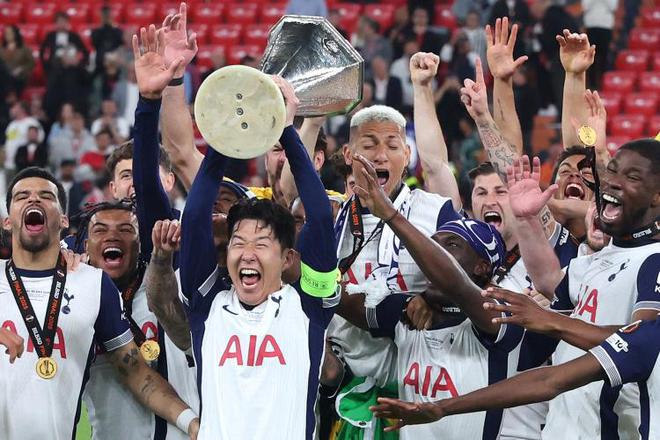 歐聯(lián)杯奪冠終結(jié)17年冠軍荒！熱刺23日將進行巴士游行慶祝奪冠