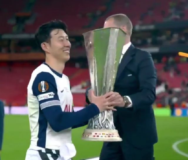 0-1丟冠后！曼聯揪出頭號罪人：讓芒特首發成敗筆，71分鐘才換人