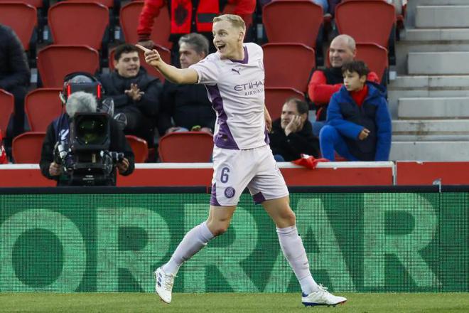 范德貝克：我依然深愛(ài)著觀看曼聯(lián)比賽，衷心希望他們能奪冠