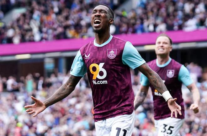 官方：伯恩利買斷伯恩茅斯邊鋒杰登-安東尼；買斷費1000萬鎊