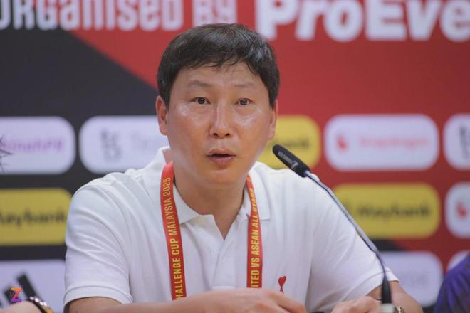 東南亞明星隊主帥：對曼聯還能多進幾球，這些球員能效力頂級球隊