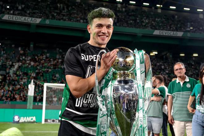 鏡報：若B費離隊，其替代者可能是阿莫林舊部貢薩爾維斯