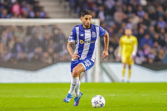 TYC：瓦雷拉與波爾圖續(xù)約至2030年，此前米蘭和利物浦曾對(duì)他有意