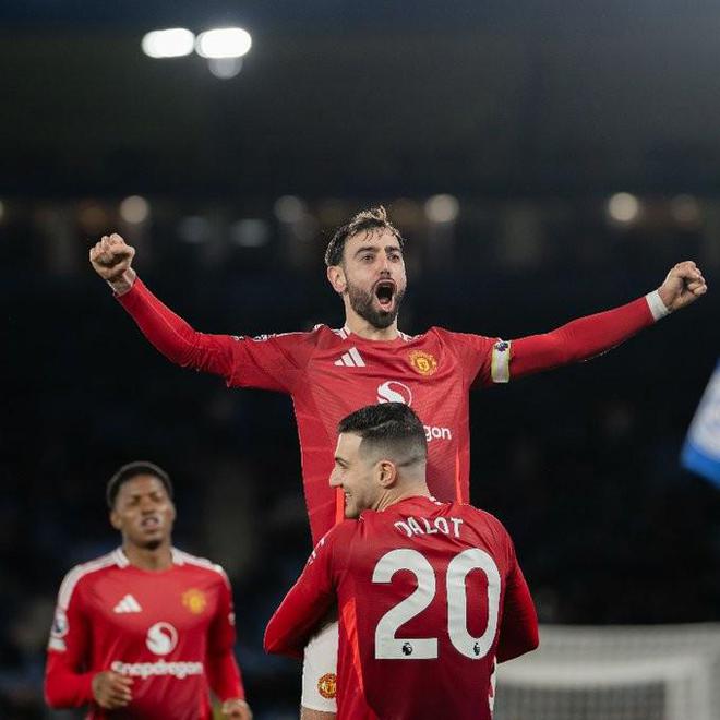 記者：B費仍在考慮是否加盟利雅得新月，他需要勸服他的家人