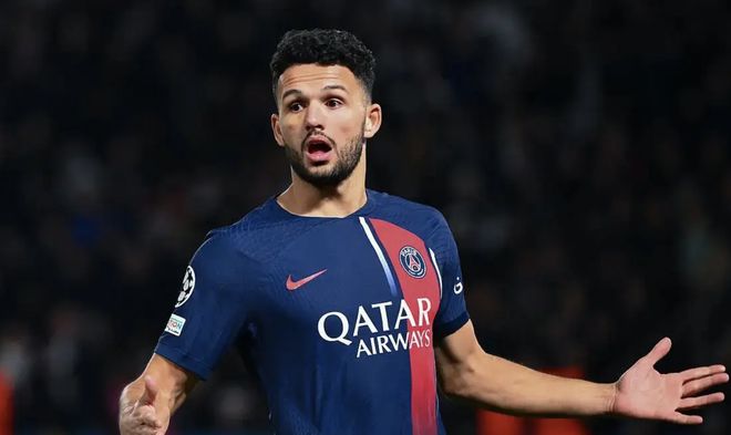 英媒：曼聯(lián)有機(jī)會(huì)簽下貢薩洛·拉莫斯，大巴黎要價(jià)5000萬英鎊