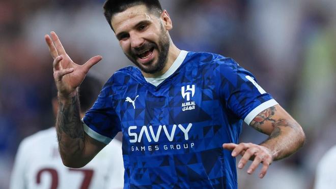 英媒：米特羅維奇可能重返英超，曼聯(lián)、西漢姆、埃弗頓均在關(guān)注