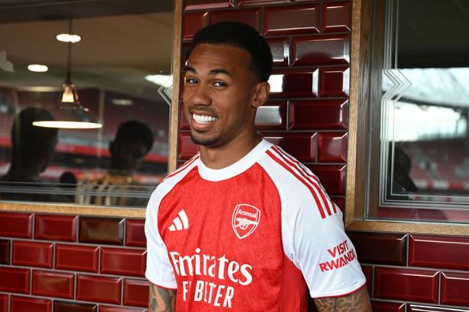 槍手鎖定后防核心！加布里埃爾續約至2029年