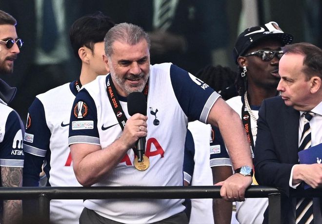 奪冠仍遭解雇！熱刺官宣波斯特科格魯下課引熱議，球迷：什么邏輯