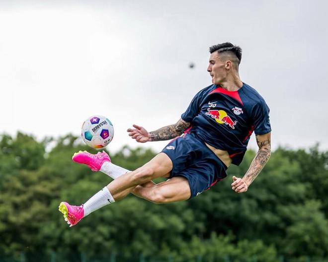 和阿森納搶人，羅馬諾：沙特俱樂部已向舍什科提供了報價