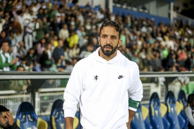 理查森建議阿莫林考慮“個人主義”，芒特還要恢復組織能力