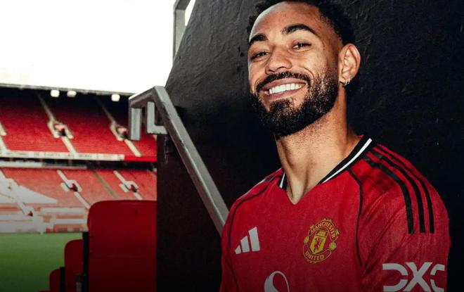 官方：曼聯(lián)正式簽下庫(kù)尼亞，簽約至2030年