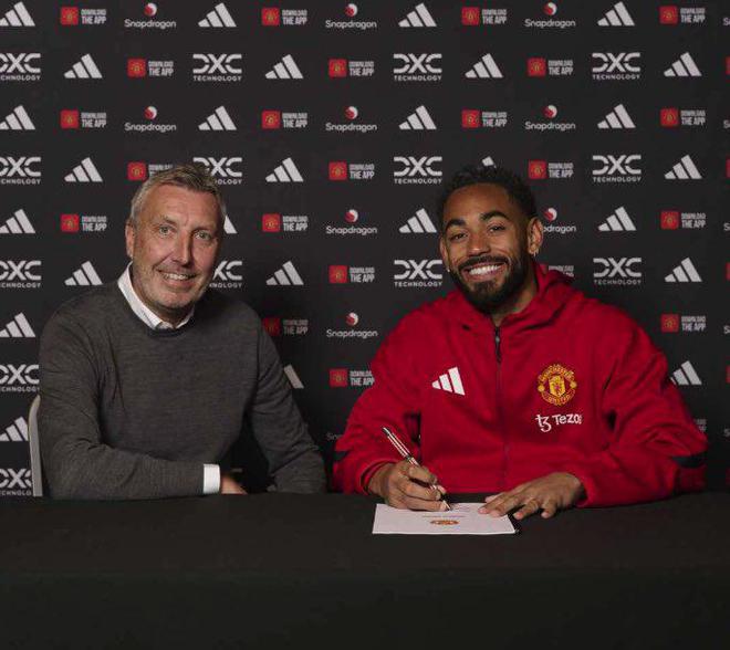 庫(kù)尼亞：加盟曼聯(lián)是我兒時(shí)的夢(mèng)想，我的目標(biāo)是助其重返巔峰