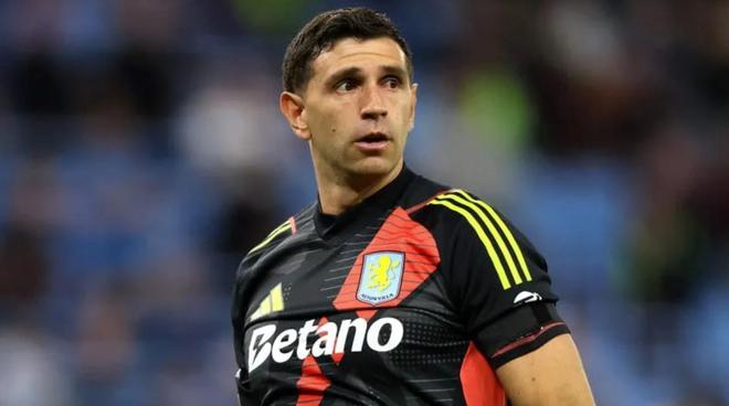 TyC：加拉塔薩雷愿向大馬丁開出報價，球員夏窗將離開維拉