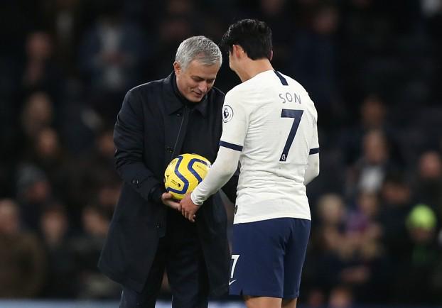 土媒：穆帥希望簽下孫興慜，費內巴切愿為其報價1200萬歐年薪