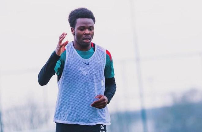 羅馬諾：利物浦即將與19歲中衛盧茨基續約4年