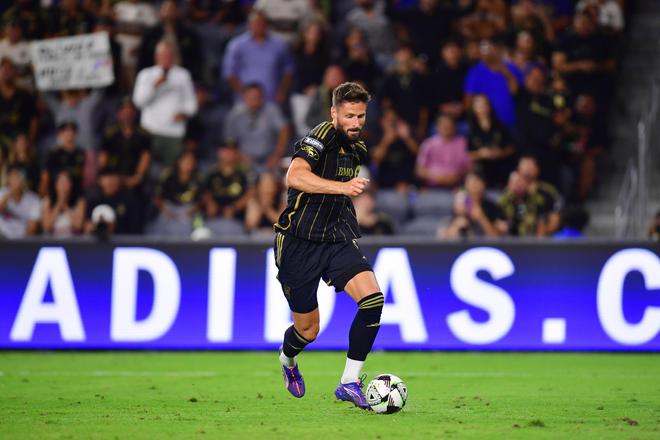 吉魯談德拉普：作為前鋒需要有強大的內(nèi)心，面對困難不失信心