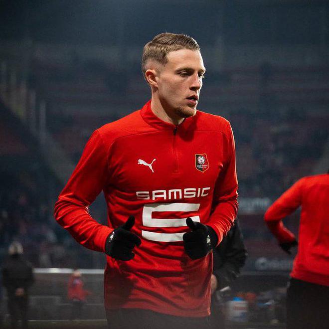 羅馬諾：特魯弗特已與伯恩茅斯簽下五年合同，體檢已完成