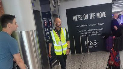 英媒：前斯旺西主帥盧克·威廉姆斯目前在布里斯托爾機(jī)場打工