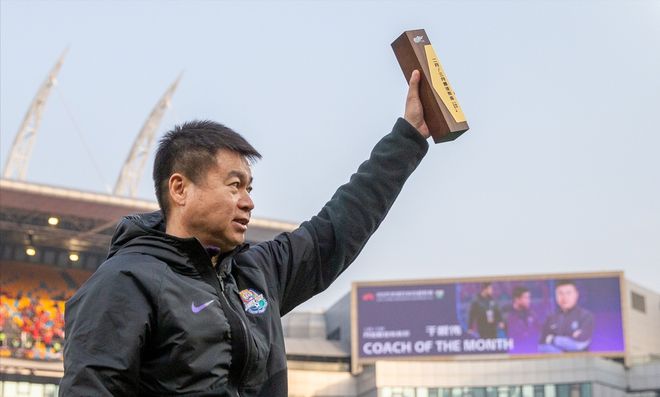 舆论风波下的津门虎——插管子每年投入一亿，于根伟工资中超最低