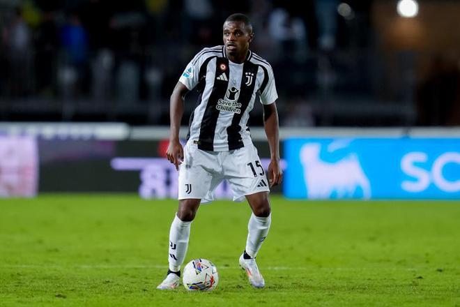 官方：尤文中衛(wèi)卡盧盧因吃到紅牌停賽兩場