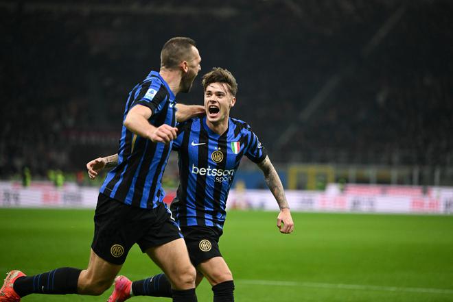 擁有650萬歐買斷權，記者：國米將會買斷扎萊夫斯基