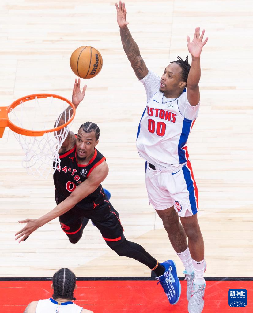 NBA常规赛：猛龙不敌活塞