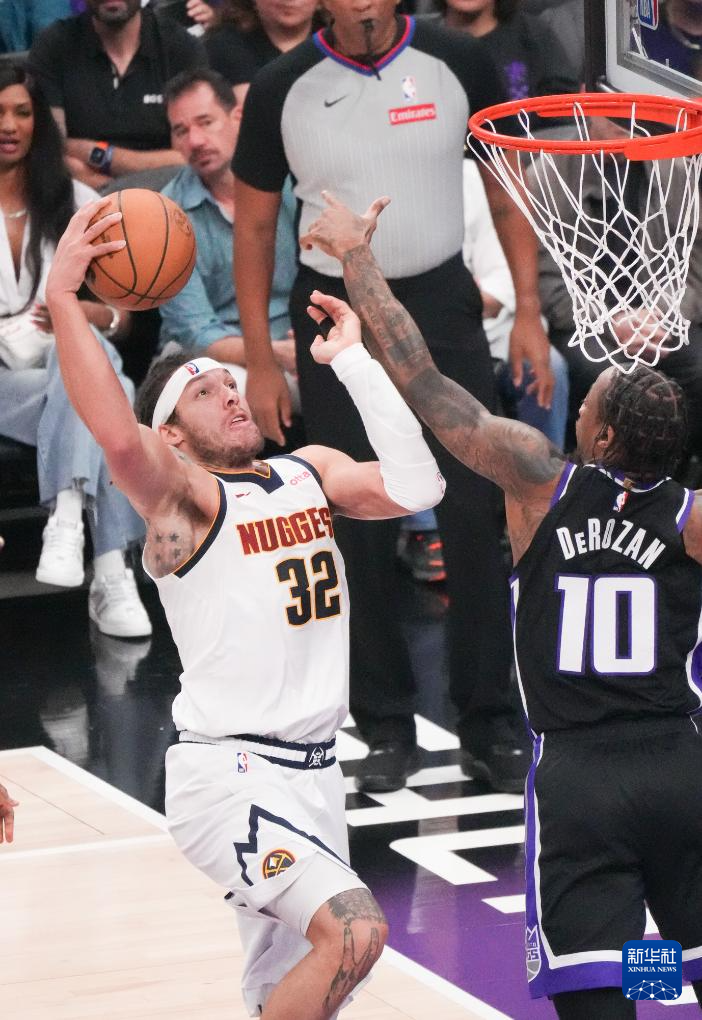 NBA常规赛：掘金胜国王